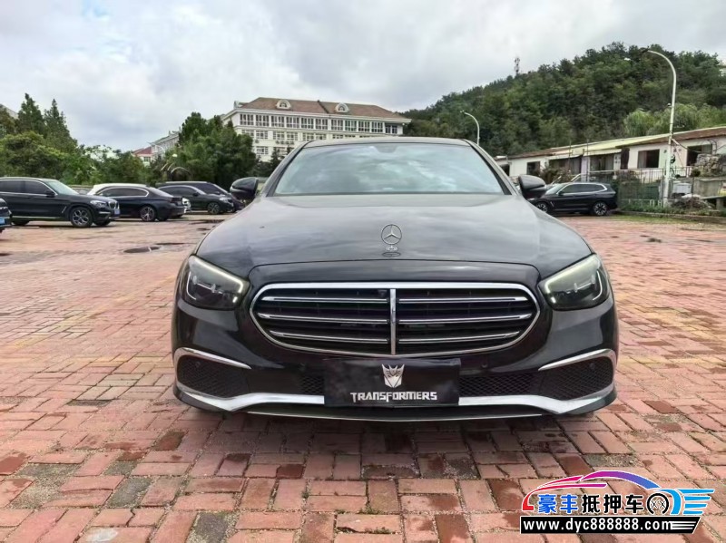 20年奔驰E轿车抵押车出售