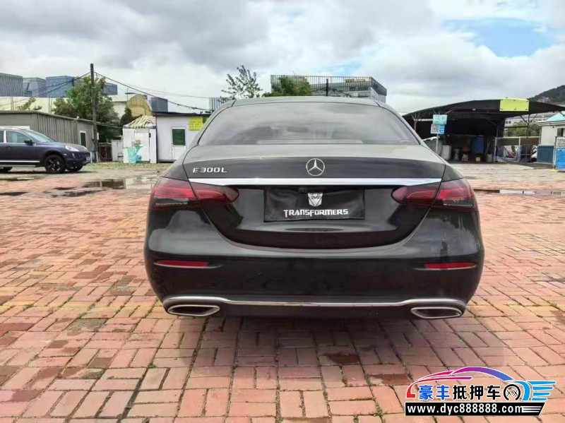 20年奔驰E轿车抵押车出售