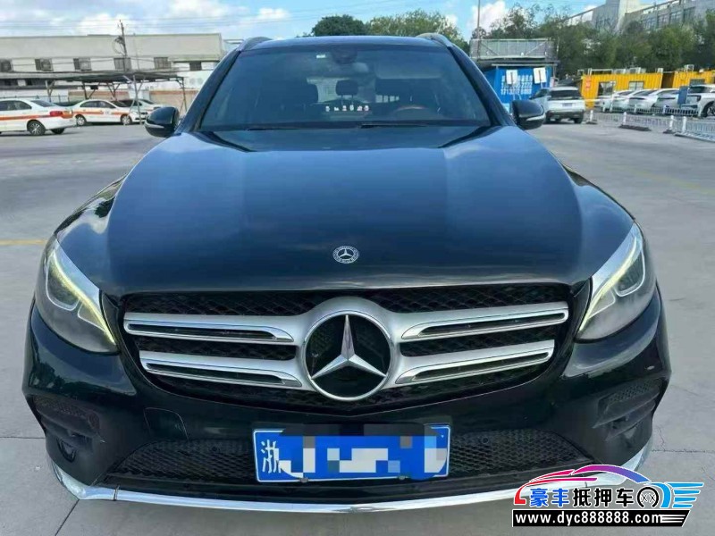18年奔驰GLC轿车抵押车出售