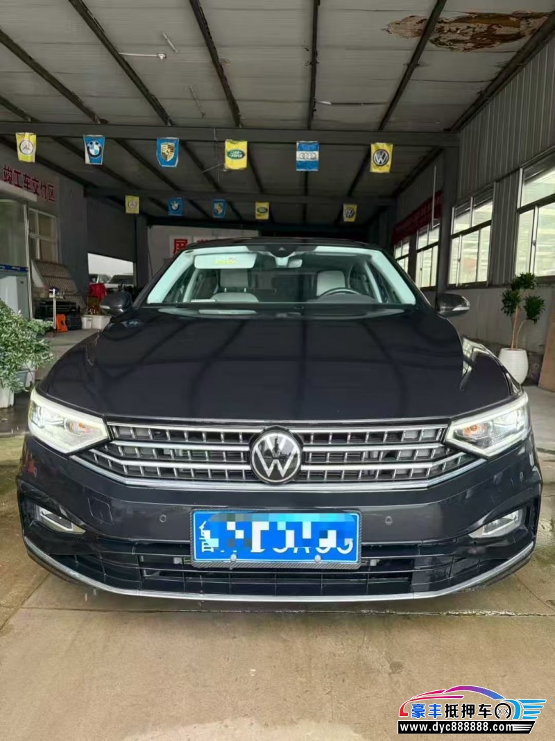 23年大众迈腾轿车抵押车出售