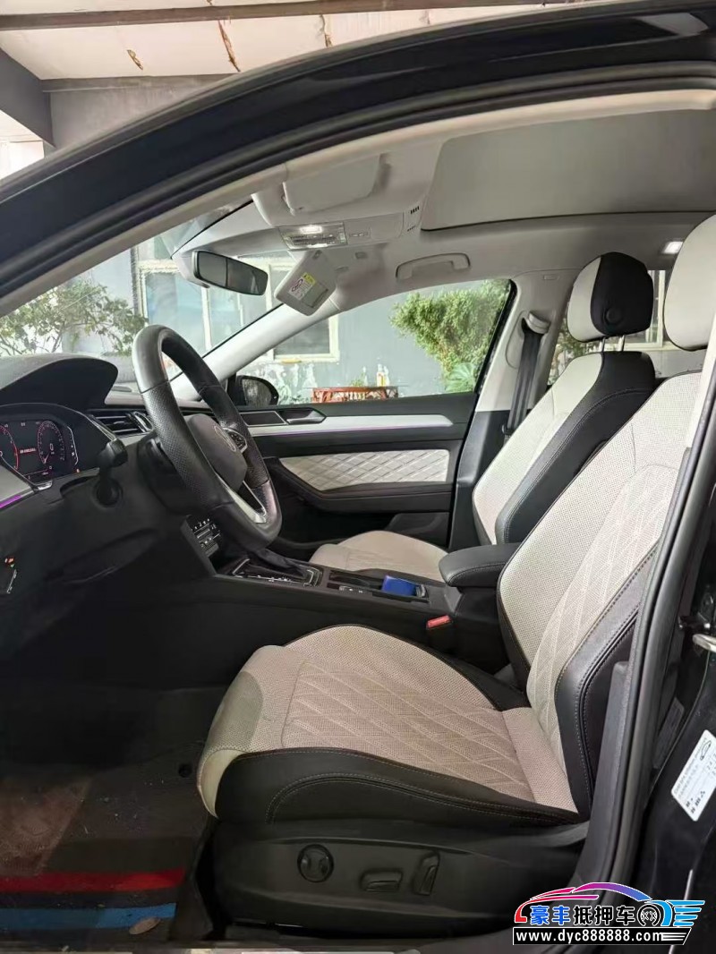 23年大众迈腾轿车抵押车出售