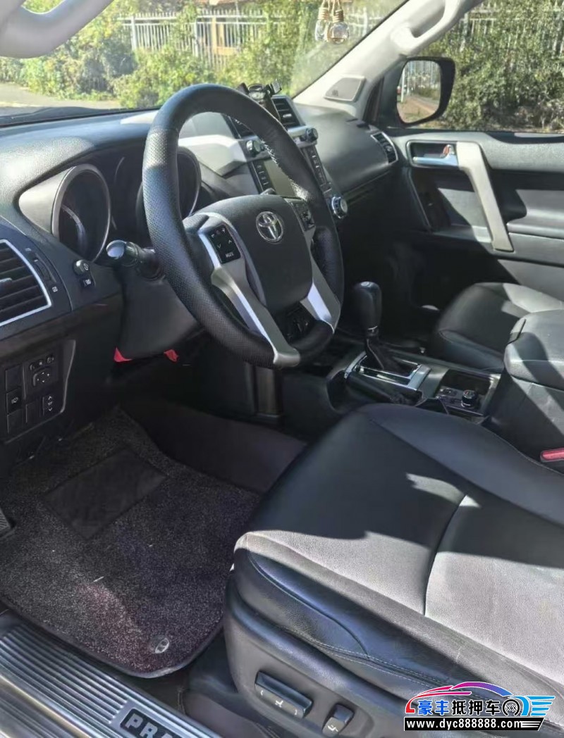 16年丰田普拉多（霸道）轿车抵押车出售