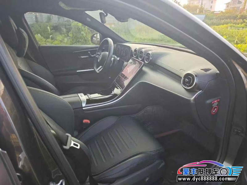 23年奔驰C轿车抵押车出售