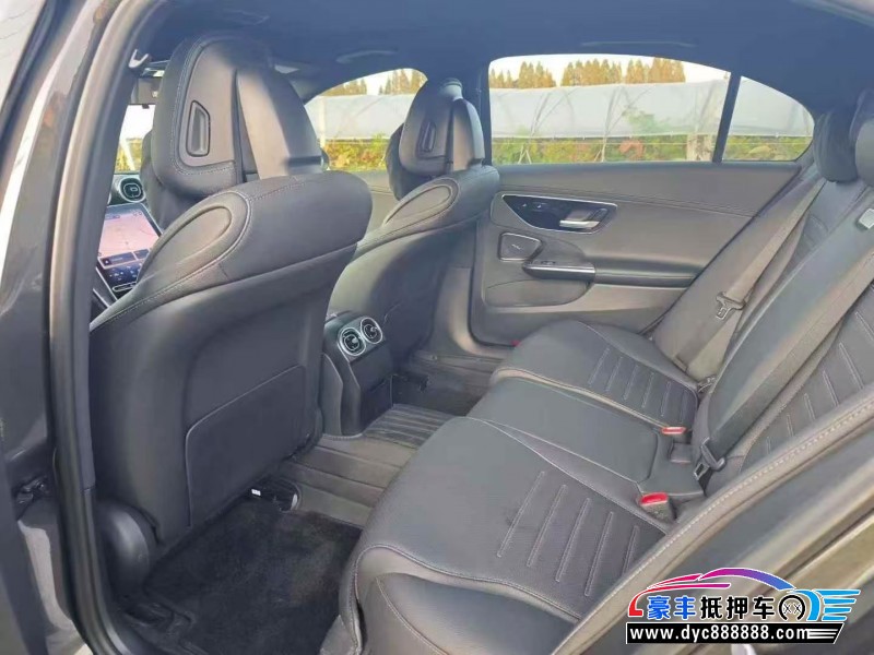 23年奔驰C轿车抵押车出售