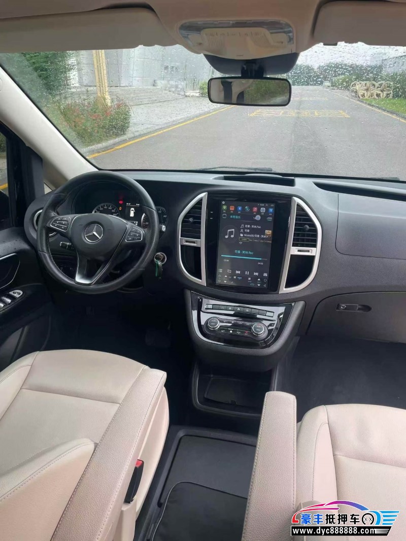 19年奔驰威霆MPV抵押车出售