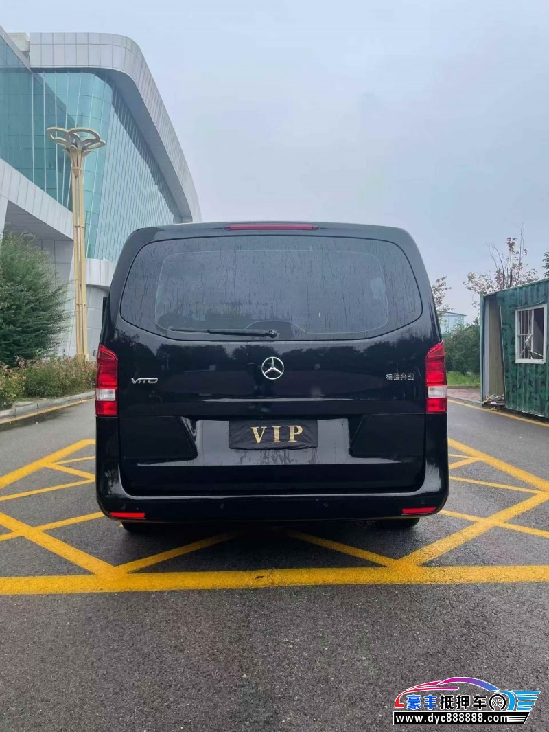 19年奔驰威霆MPV抵押车出售