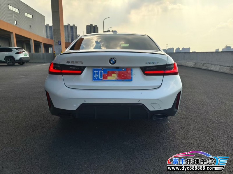 24年宝马3系轿车抵押车出售