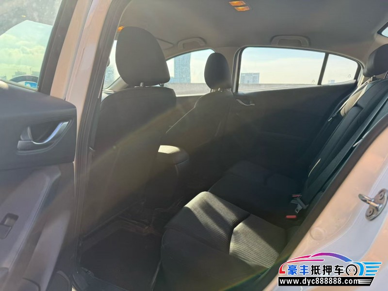 16年马自达昂克赛拉轿车抵押车出售