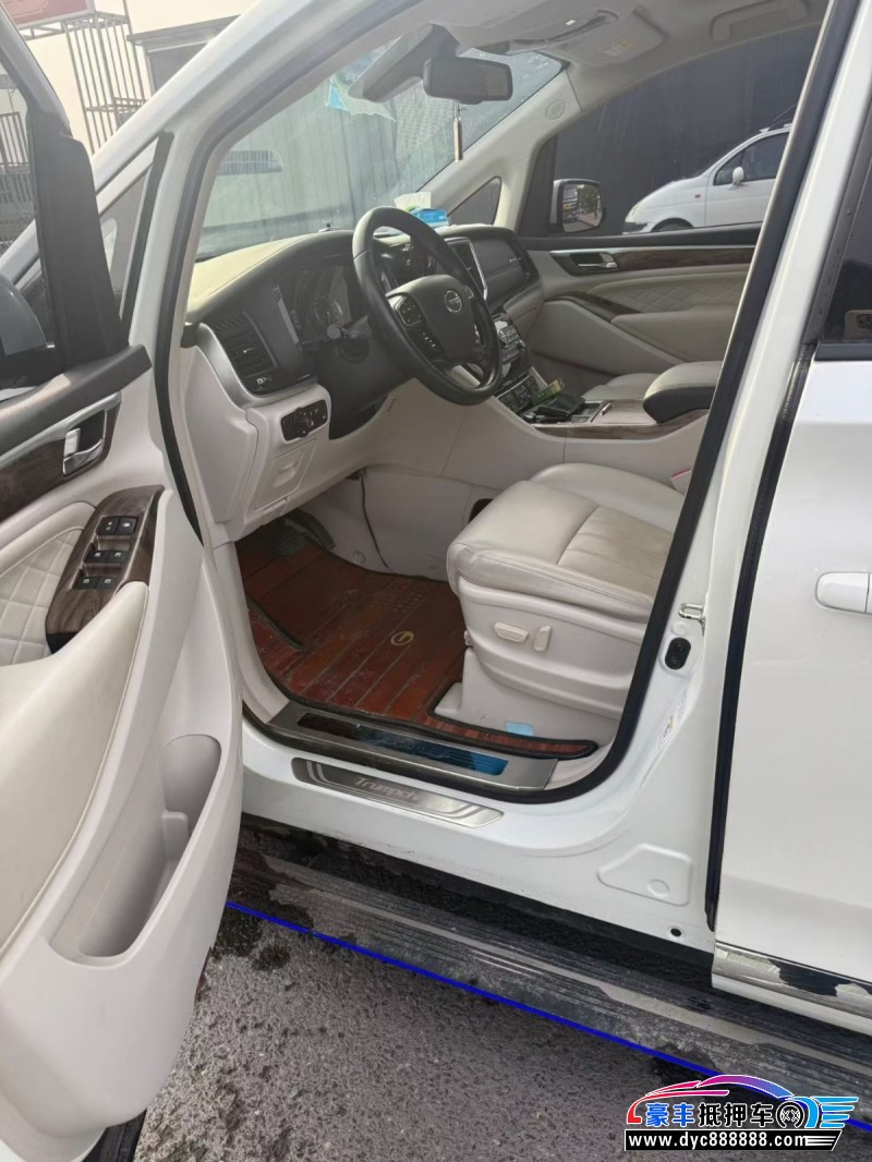 19年传祺GM8轿车抵押车出售