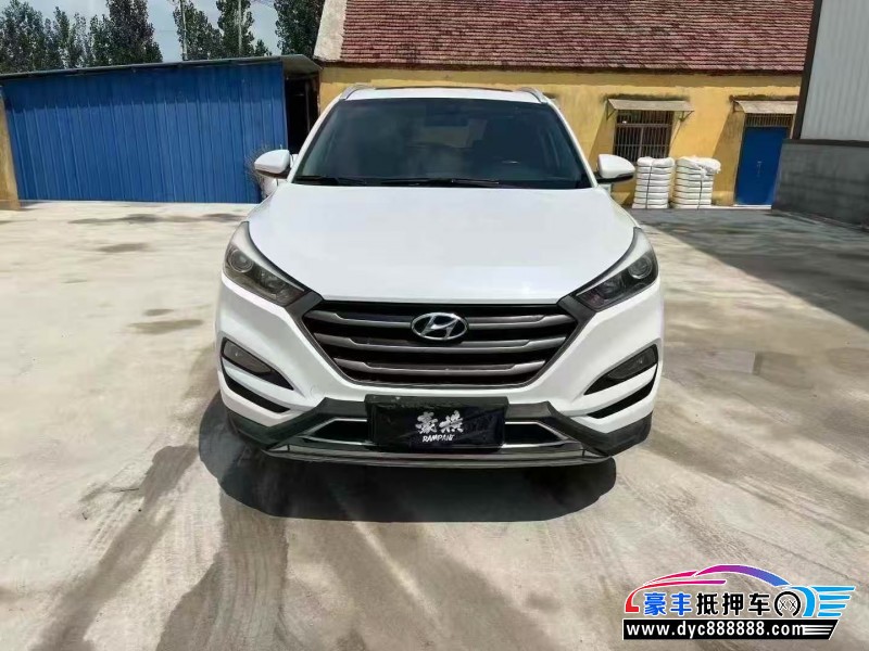 16年现代途胜轿车抵押车出售