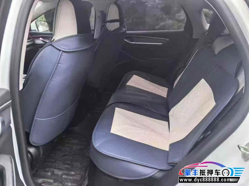 24年比亚迪驱逐舰轿车抵押车出售