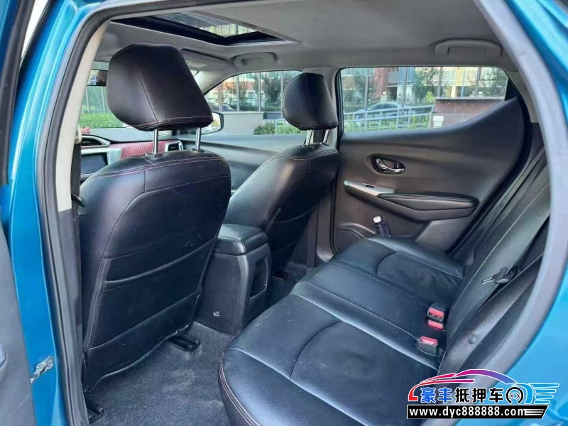 16年日产蓝鸟轿车抵押车出售