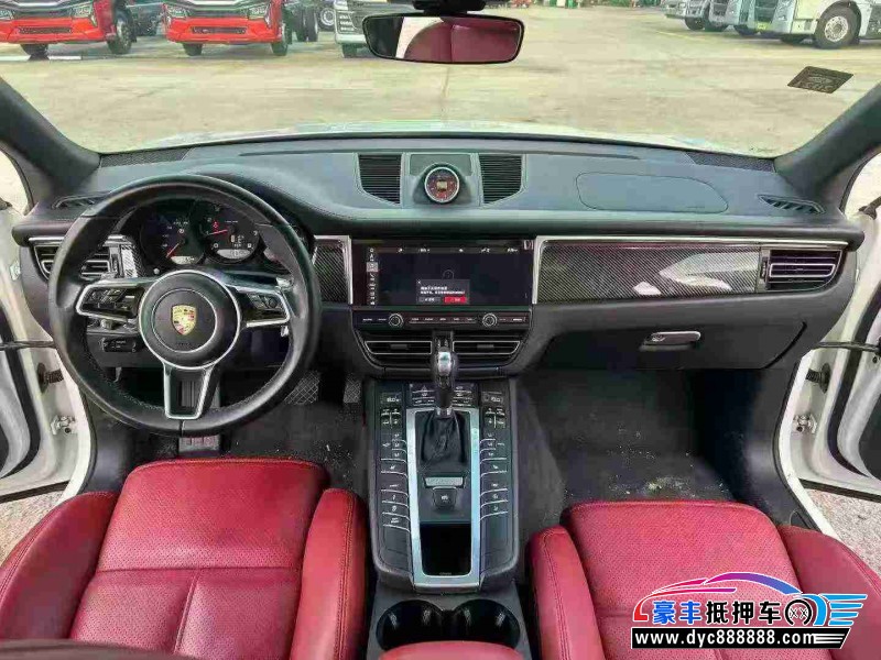19年保时捷Macan迈凯轿车抵押车出售