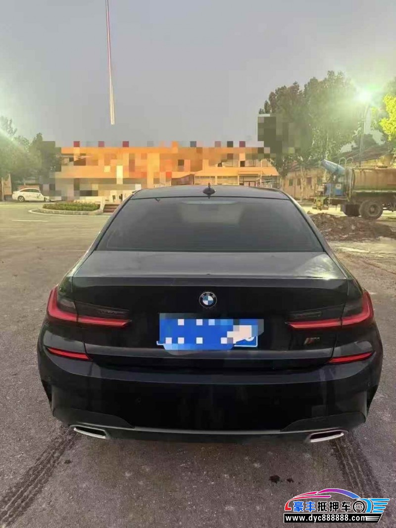 22年宝马3系轿车抵押车出售