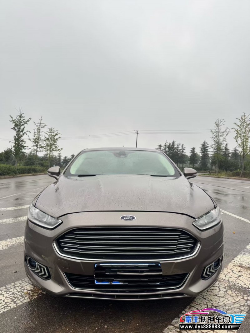 15年福特蒙迪欧轿车抵押车出售