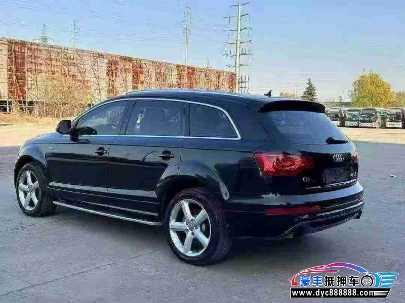 14年奥迪Q7轿车抵押车出售