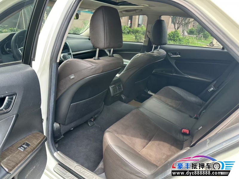 16年丰田锐志轿车抵押车出售