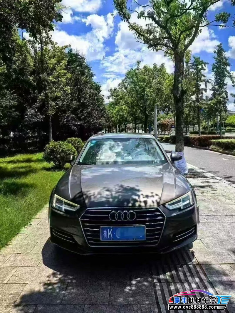 18年奥迪A4L轿车抵押车出售