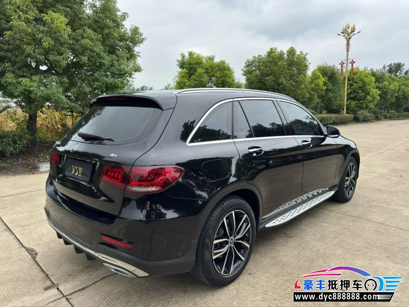 21年奔驰GLC轿车抵押车出售