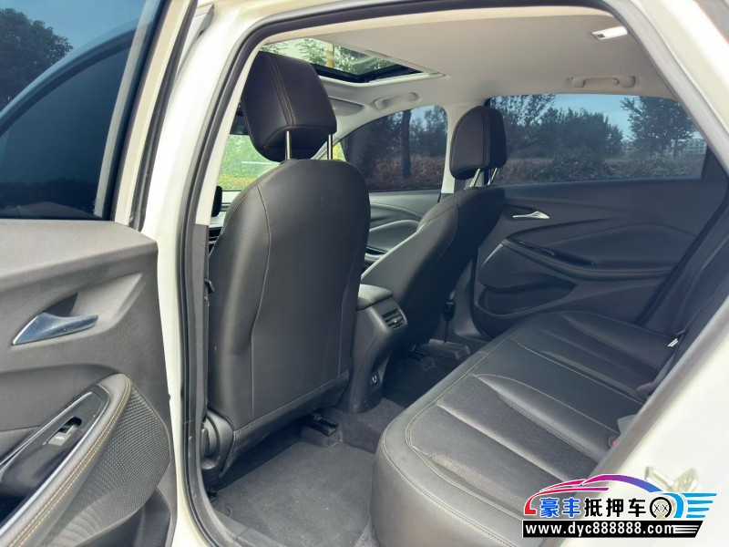 24年别克威朗轿车抵押车出售