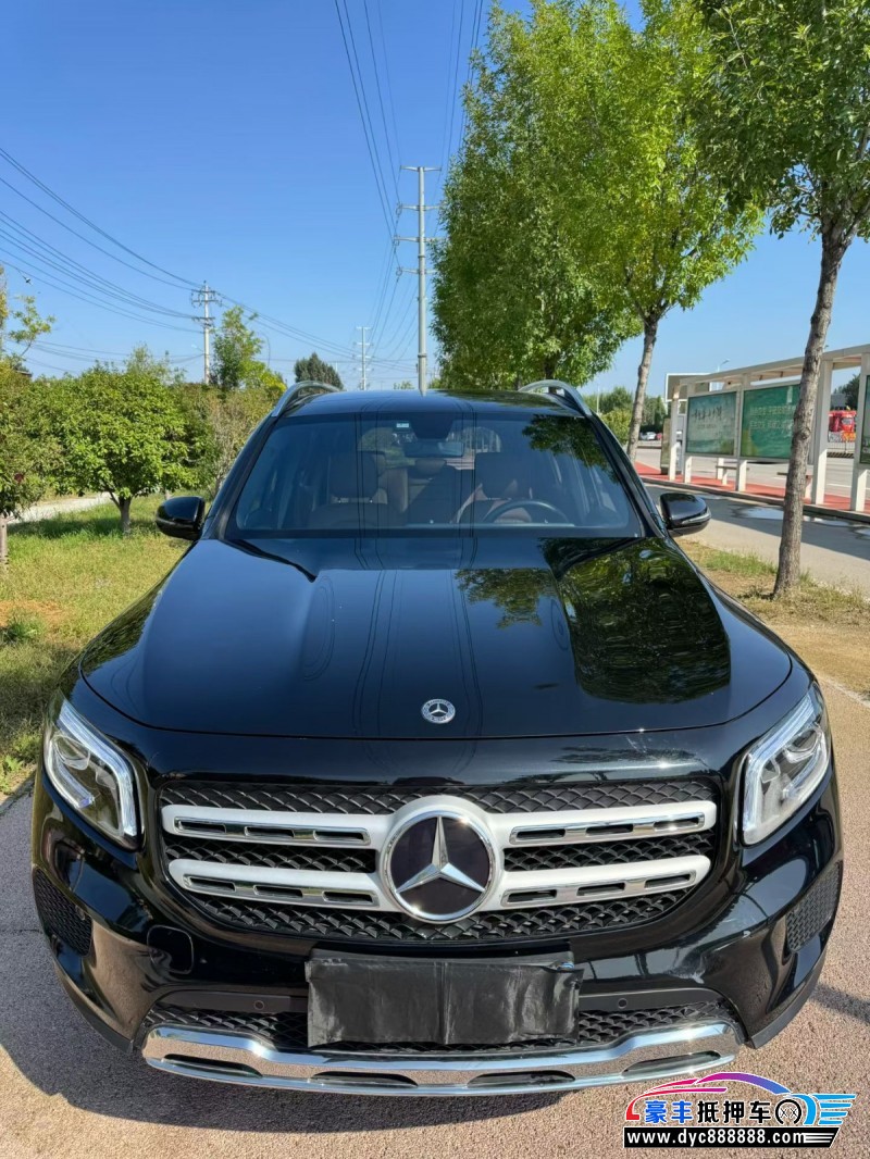 21年奔驰GLB轿车抵押车出售