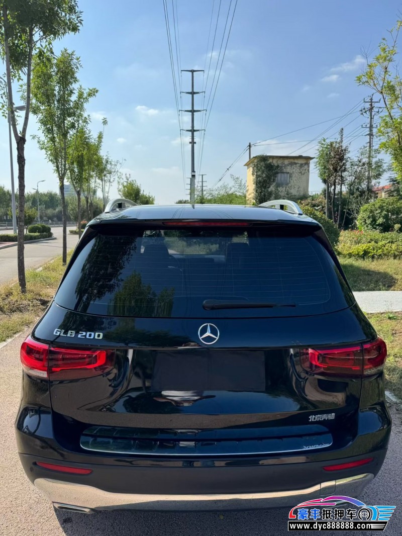 21年奔驰GLB轿车抵押车出售