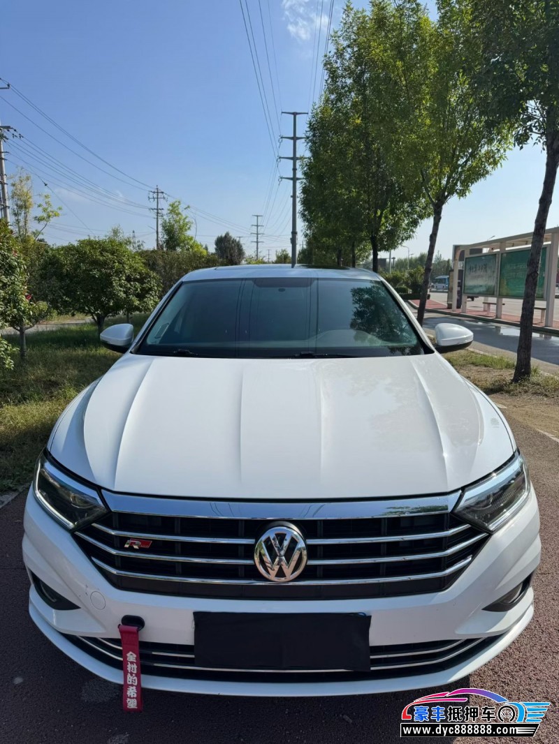 21年大众速腾轿车抵押车出售