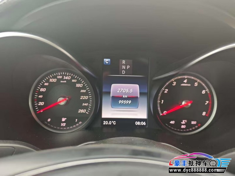16年奔驰C轿车抵押车出售