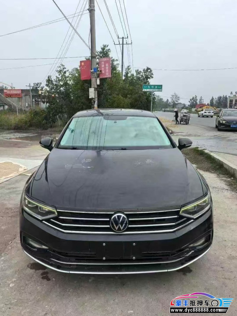 21年大众迈腾轿车抵押车出售