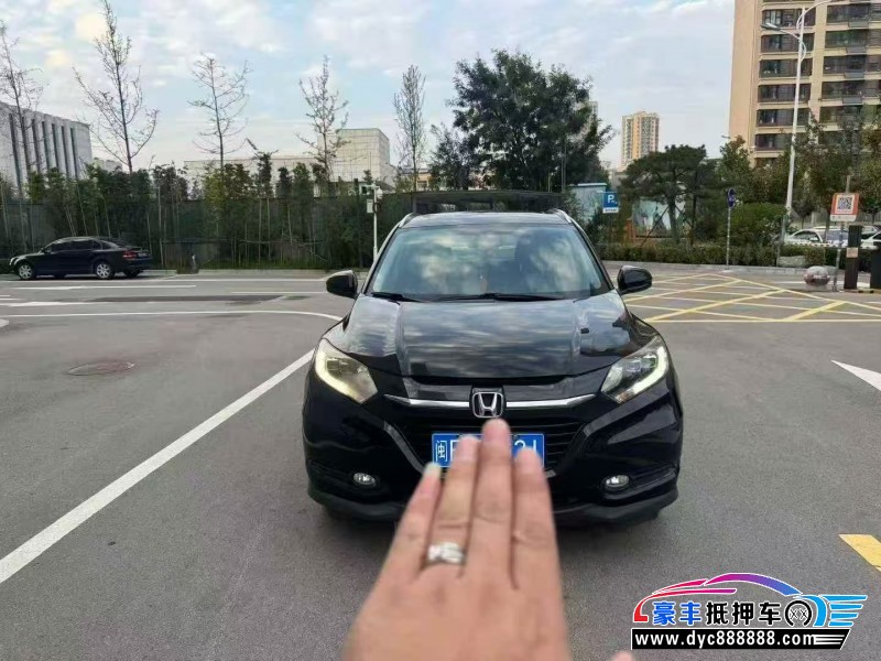 抵押车出售15年本田缤智轿车