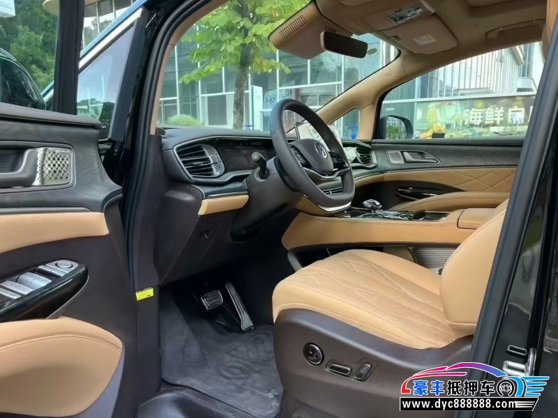 25年腾势D9轿车抵押车出售