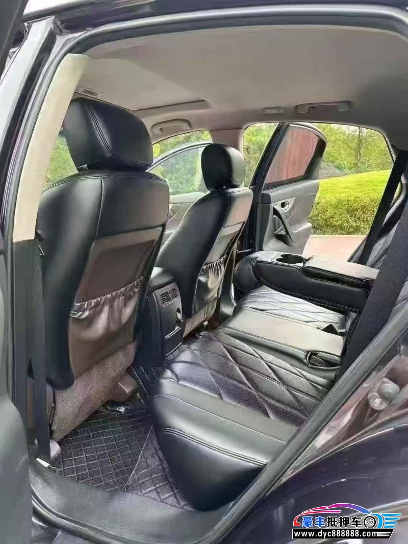 14年英菲尼迪QX70轿车抵押车出售