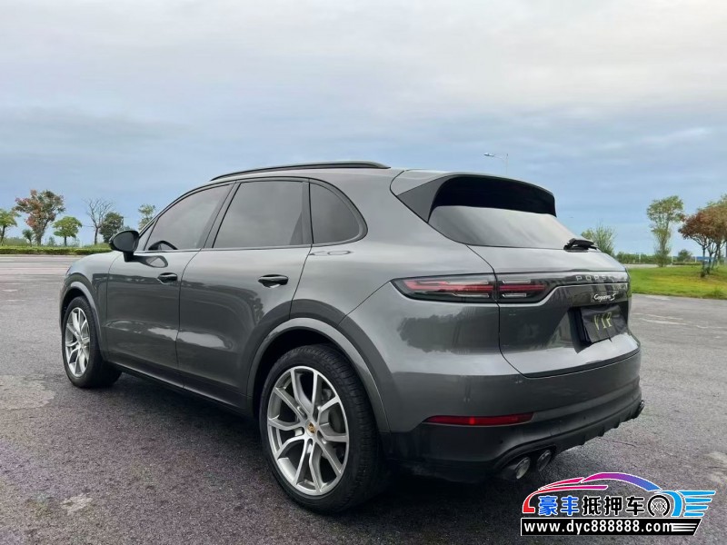 20年保时捷卡宴轿车抵押车出售