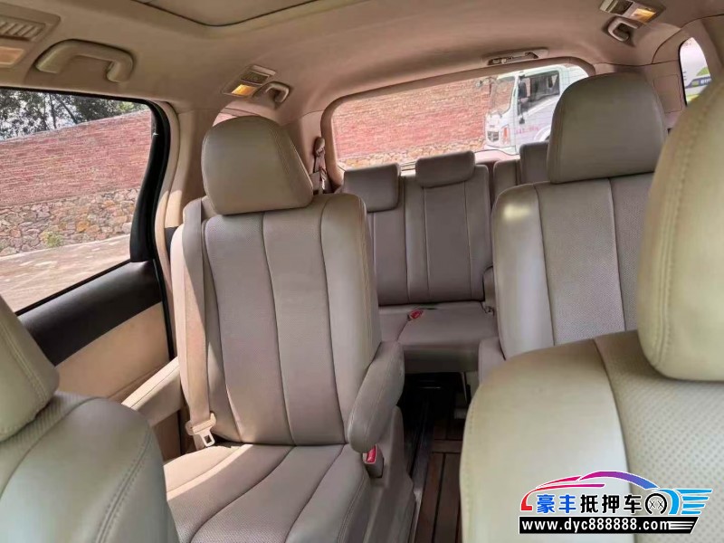 18年丰田普瑞维亚轿车抵押车出售