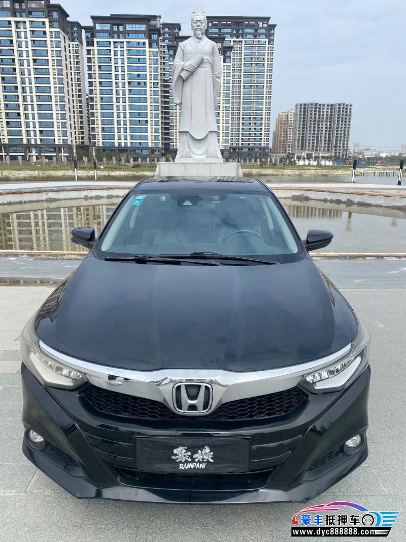 20年本田凌派轿车抵押车出售