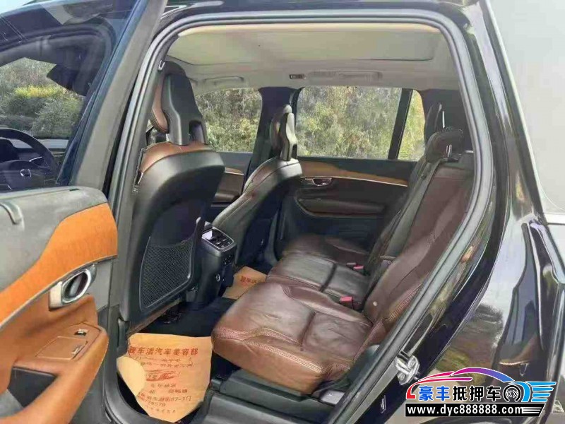 18年沃尔沃XC90轿车抵押车出售