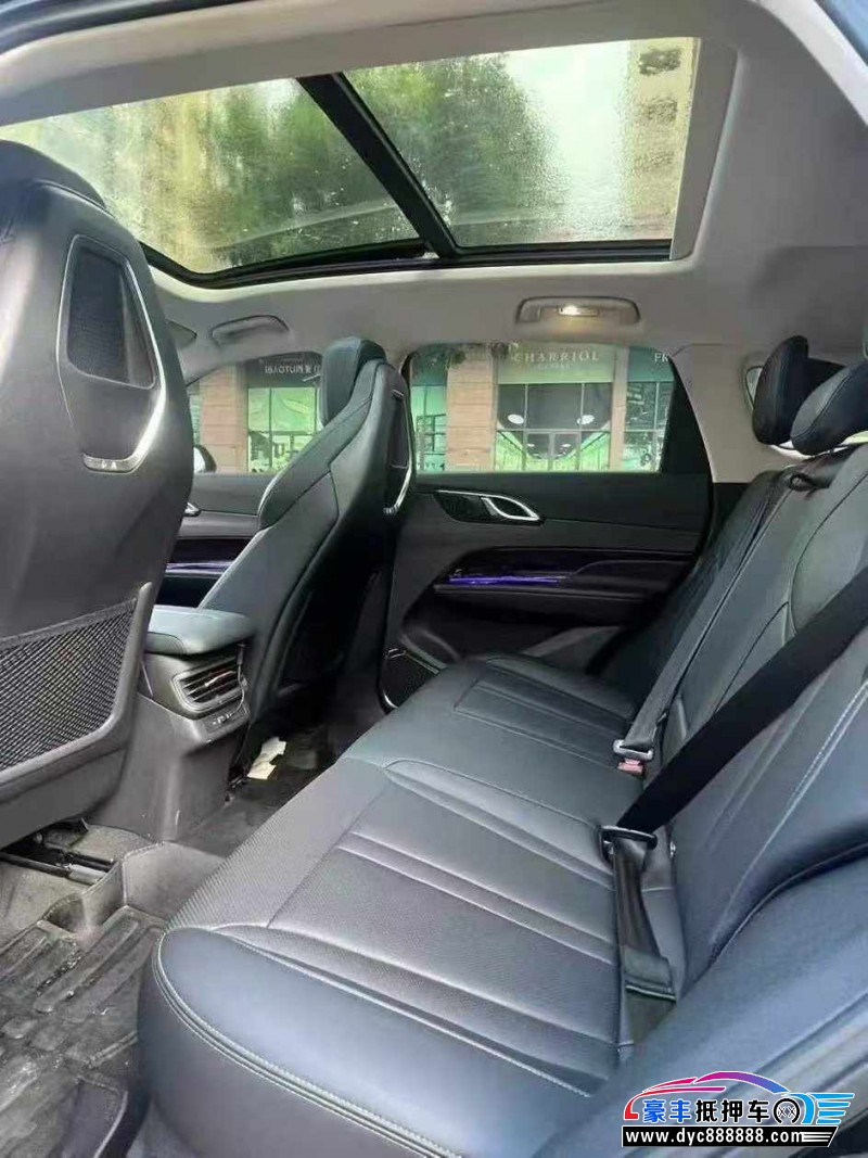 24年红旗HS3轿车抵押车出售