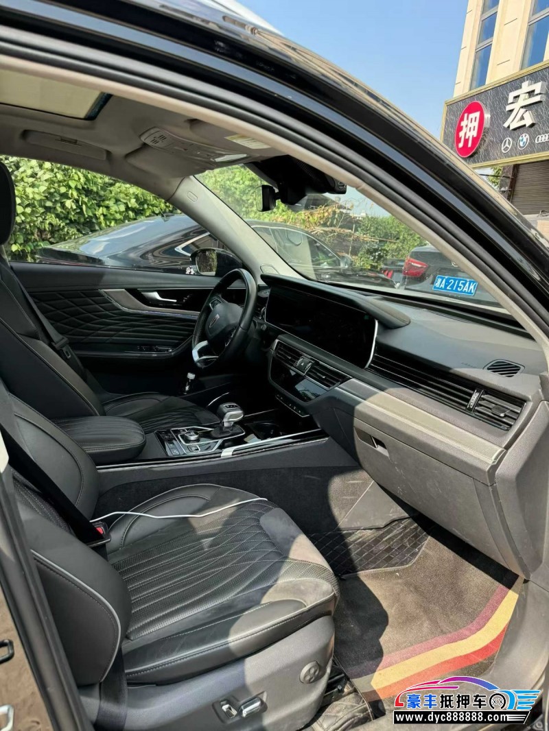 22年红旗HS5轿车抵押车出售