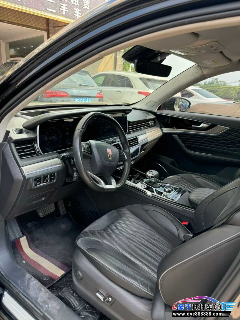 22年红旗HS5轿车抵押车出售