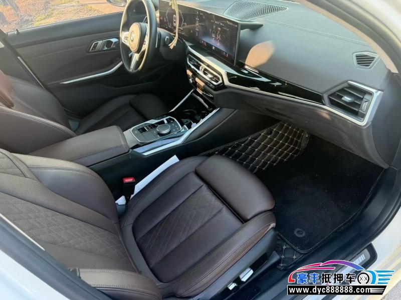 23年宝马3系轿车抵押车出售