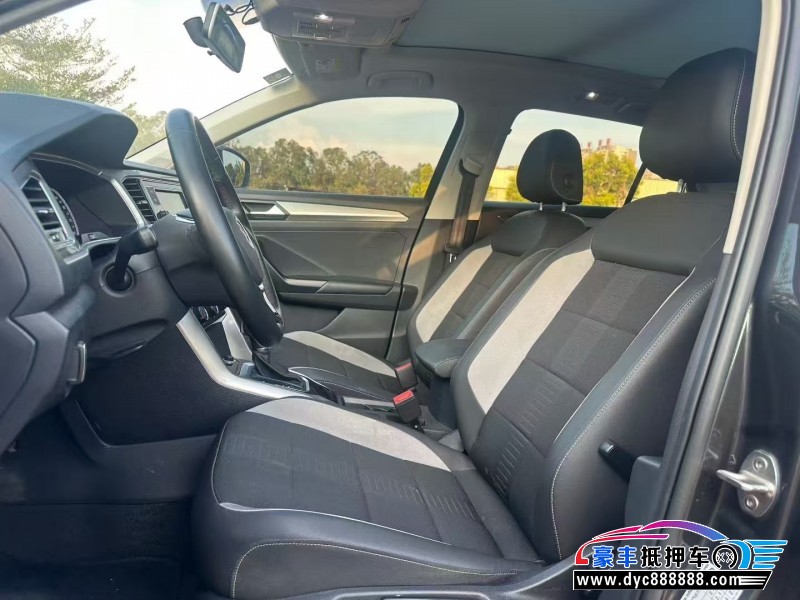 19年大众探歌轿车抵押车出售