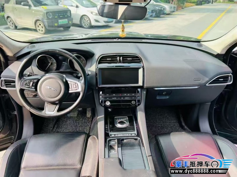 20年捷豹E-PACE轿车抵押车出售