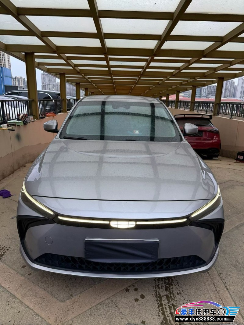 24年吉利几何轿车抵押车出售