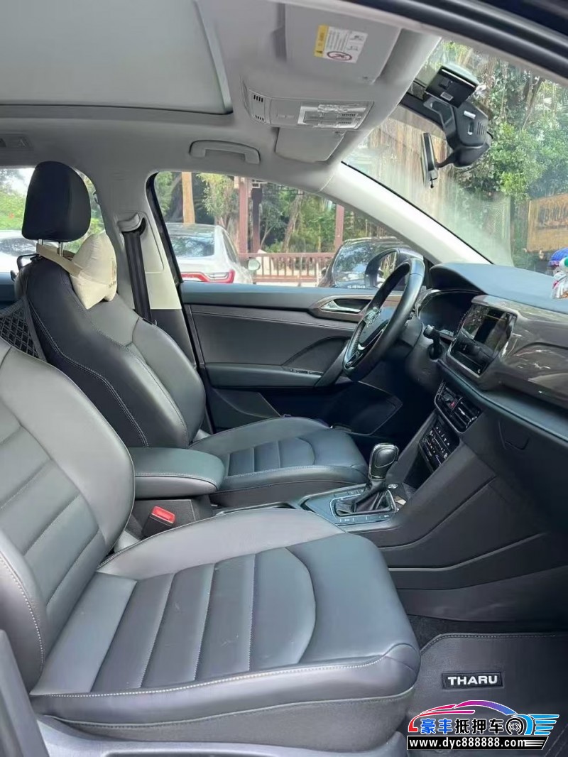 21年大众途岳轿车抵押车出售