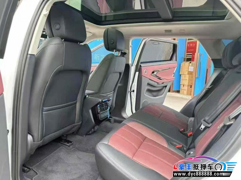 24年路虎揽胜极光轿车抵押车出售