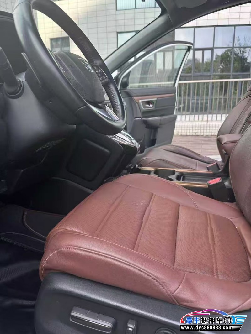 18年本田CR-V轿车抵押车出售