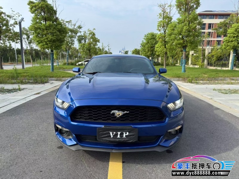 18年福特野马轿车抵押车出售