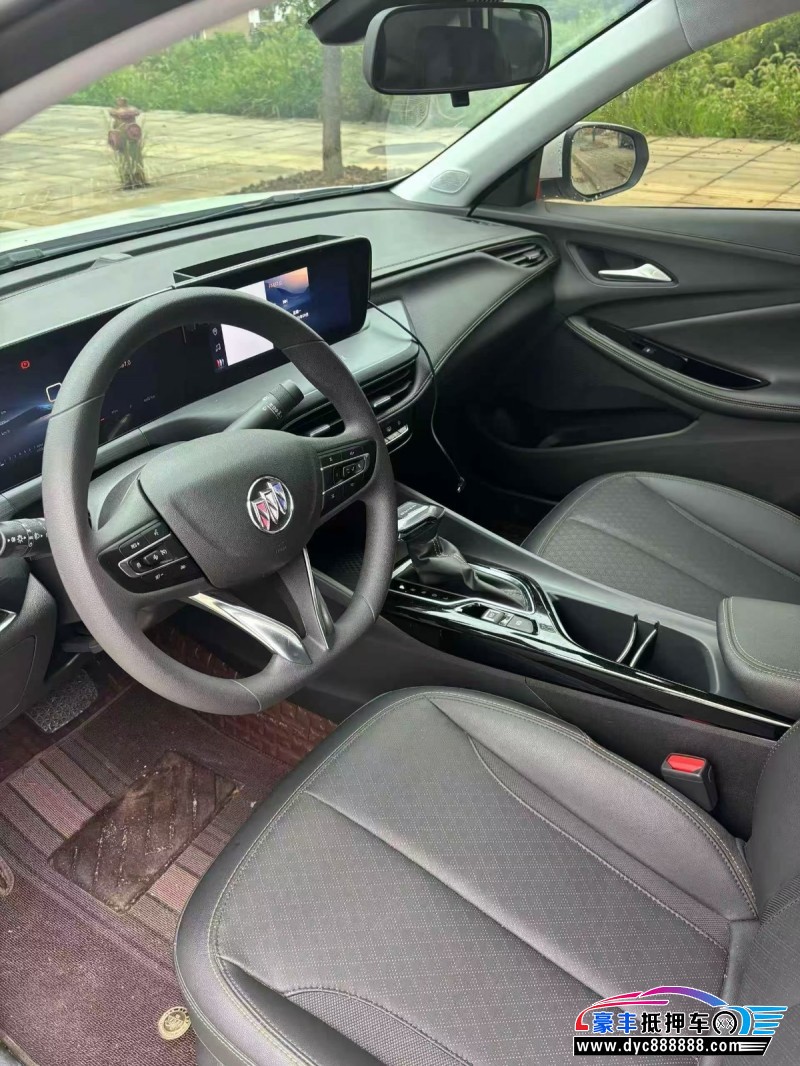 24年别克威朗轿车抵押车出售