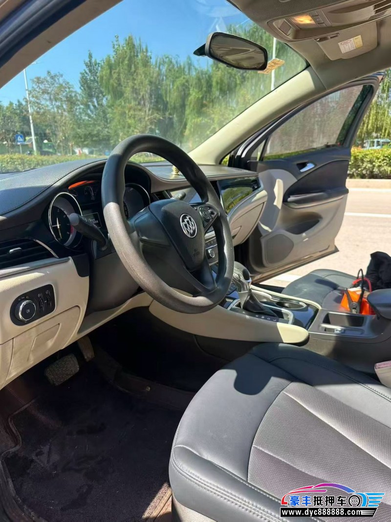 16年别克威朗轿车抵押车出售