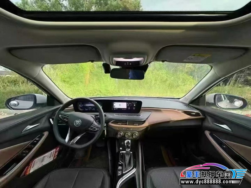 22年别克威朗轿车抵押车出售